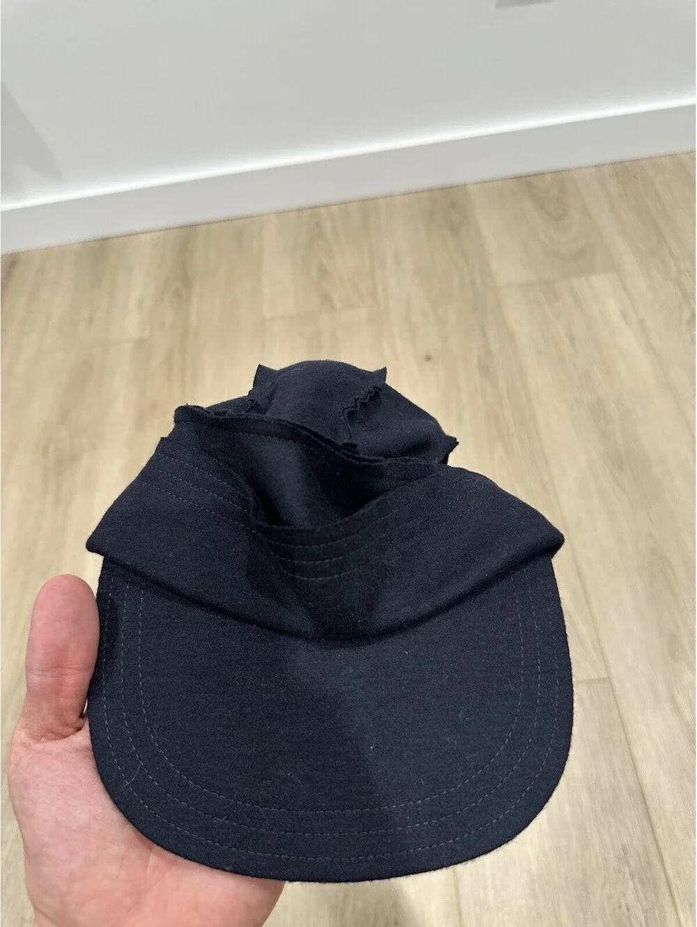 Karema Deodato Black Penn Cap Wool made in USA size Small